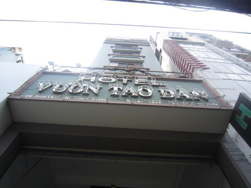 Vuon Tao Dan Hotel Хошимин Экстерьер фото