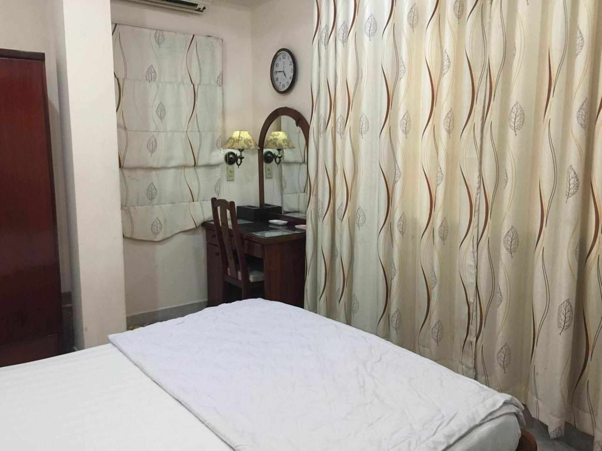 Vuon Tao Dan Hotel Хошимин Экстерьер фото